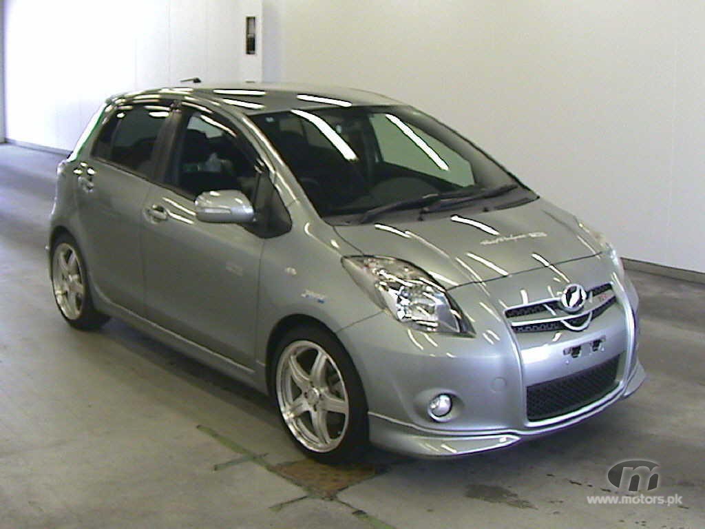 toyota vitz rs 1.5 07